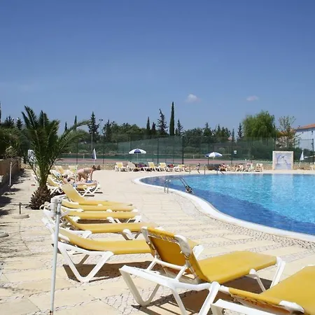 At17 Two Bed On Oasis Parque דירה