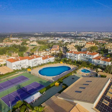 At17 Two Bed On Oasis Parque Apartman *